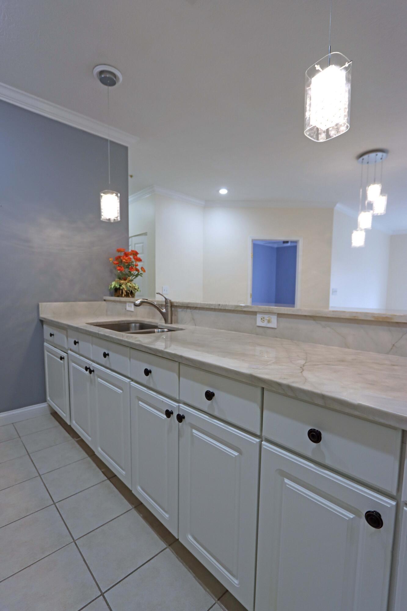 2245 Riverside Drive, Unit 309 Columbus, OH 43221 - Photo 30 of 58