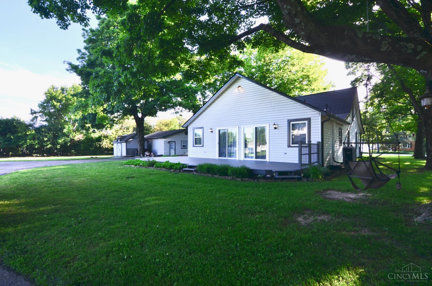 8560 Bunnell Hill Road Springboro, OH 45066 - Photo 5 of 54