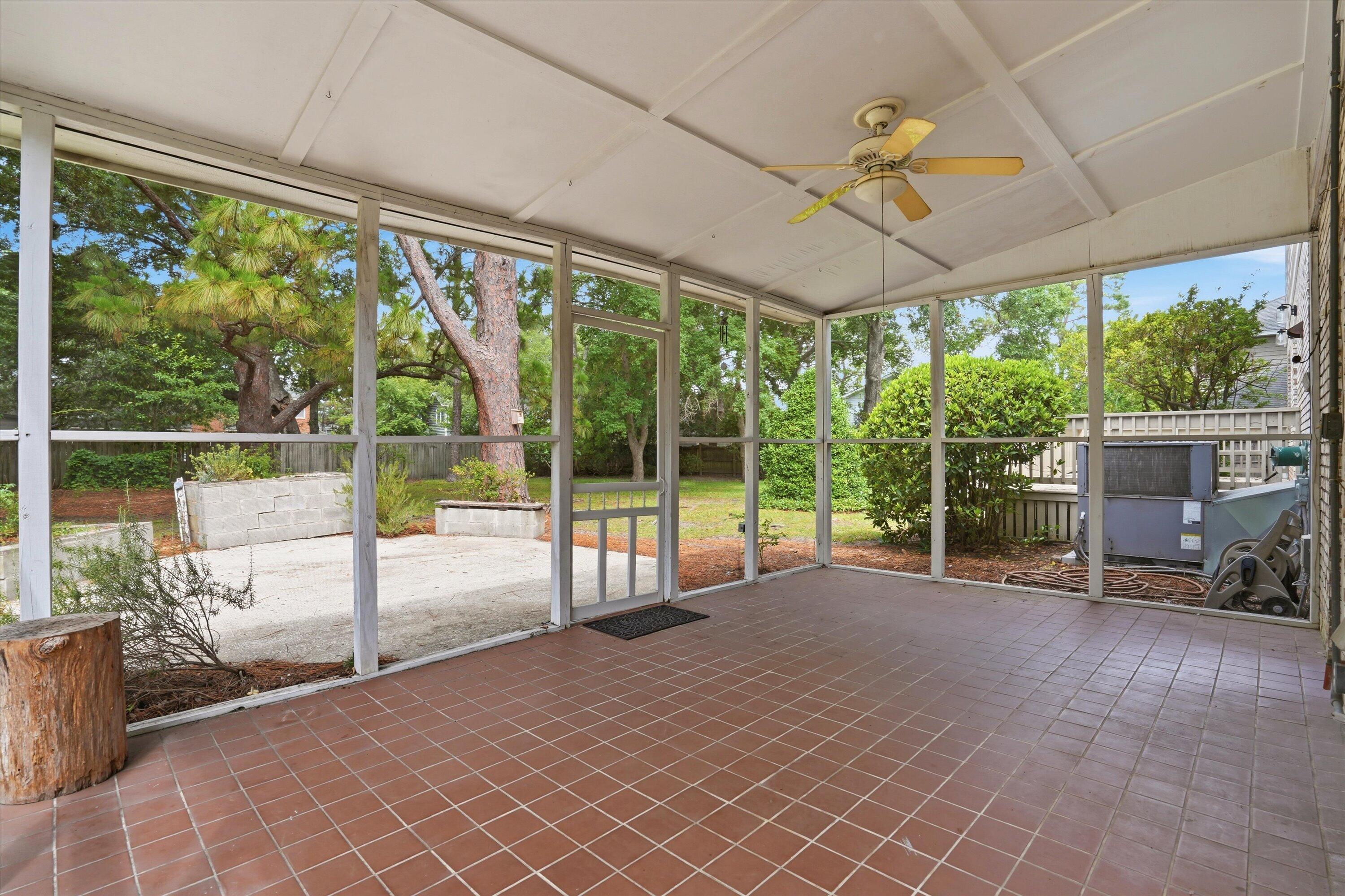 932 Tall Pine Road Mount Pleasant, SC 29464 - Photo 29 of 32