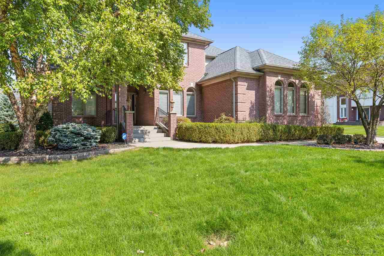 1158 Rochelle Park Drive Rochester Hills, MI 48309 - Photo 2 of 59