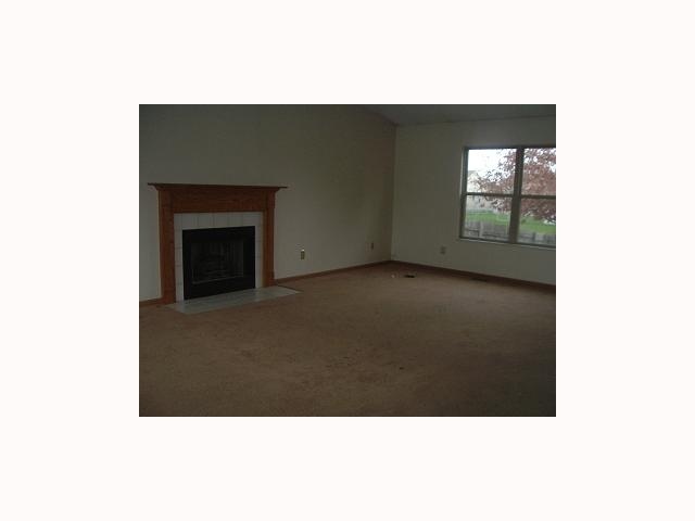 1340 Tera Alta Road Columbus, OH 43207 - Photo 6 of 9 Gallery Image 6