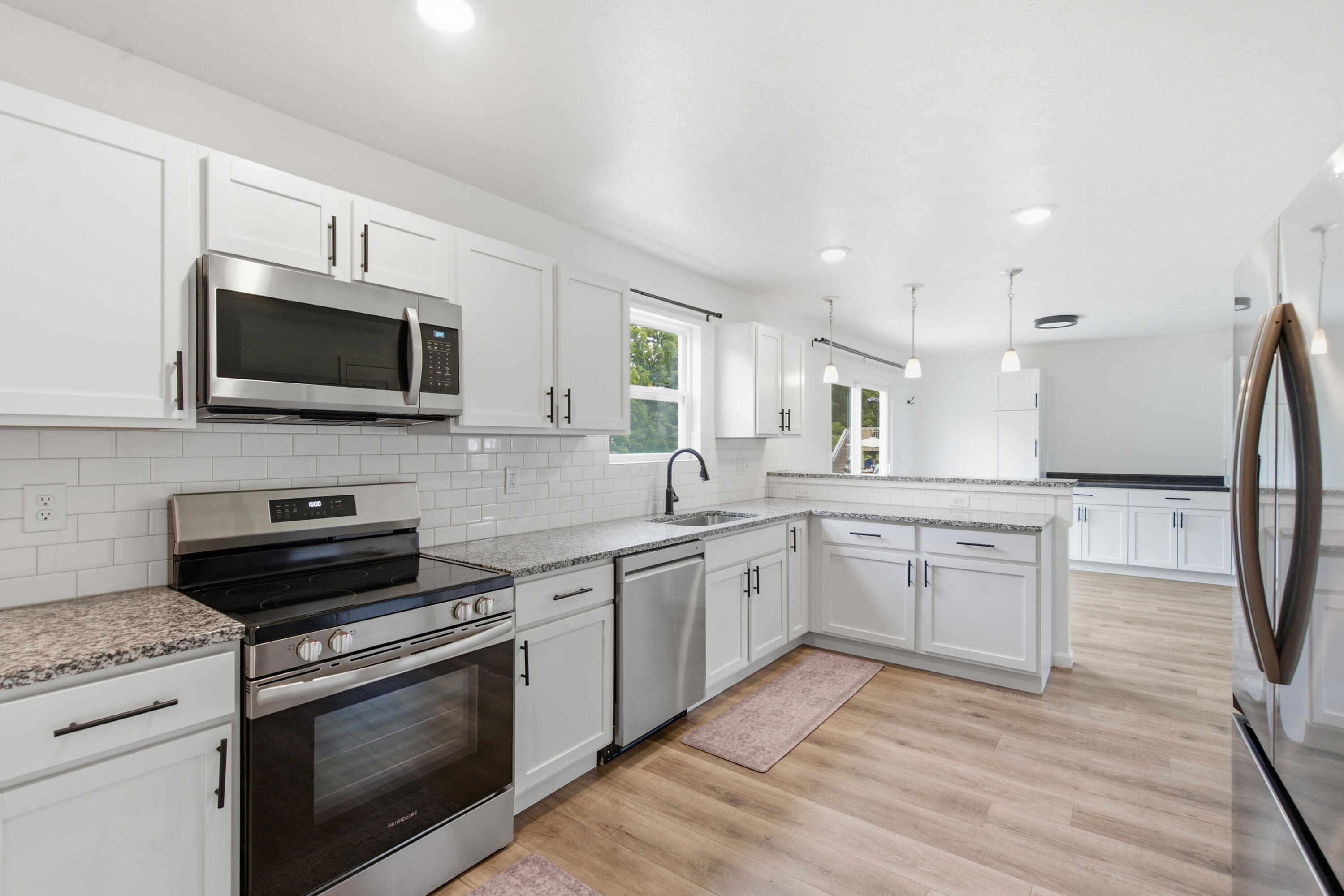 58705 Pond View Lane Three Rivers, MI 49093 - Photo 12 of 37 Kitchen