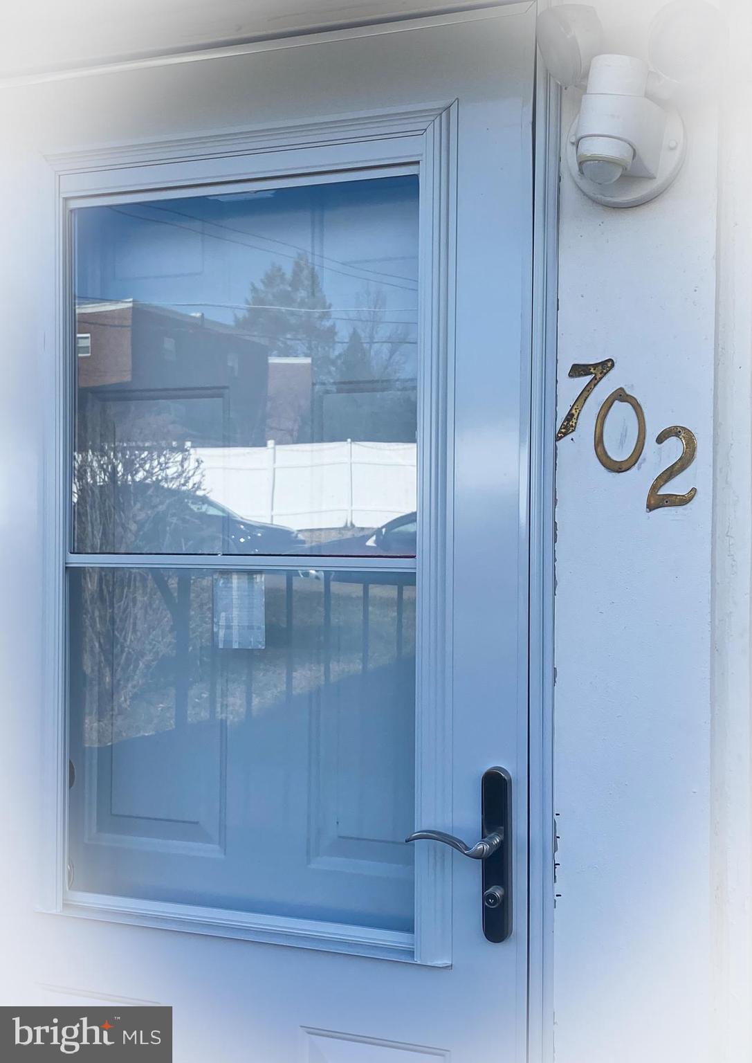 702 Selmer Road Philadelphia, PA 19116 - Photo 3 of 14 Gallery Image 3