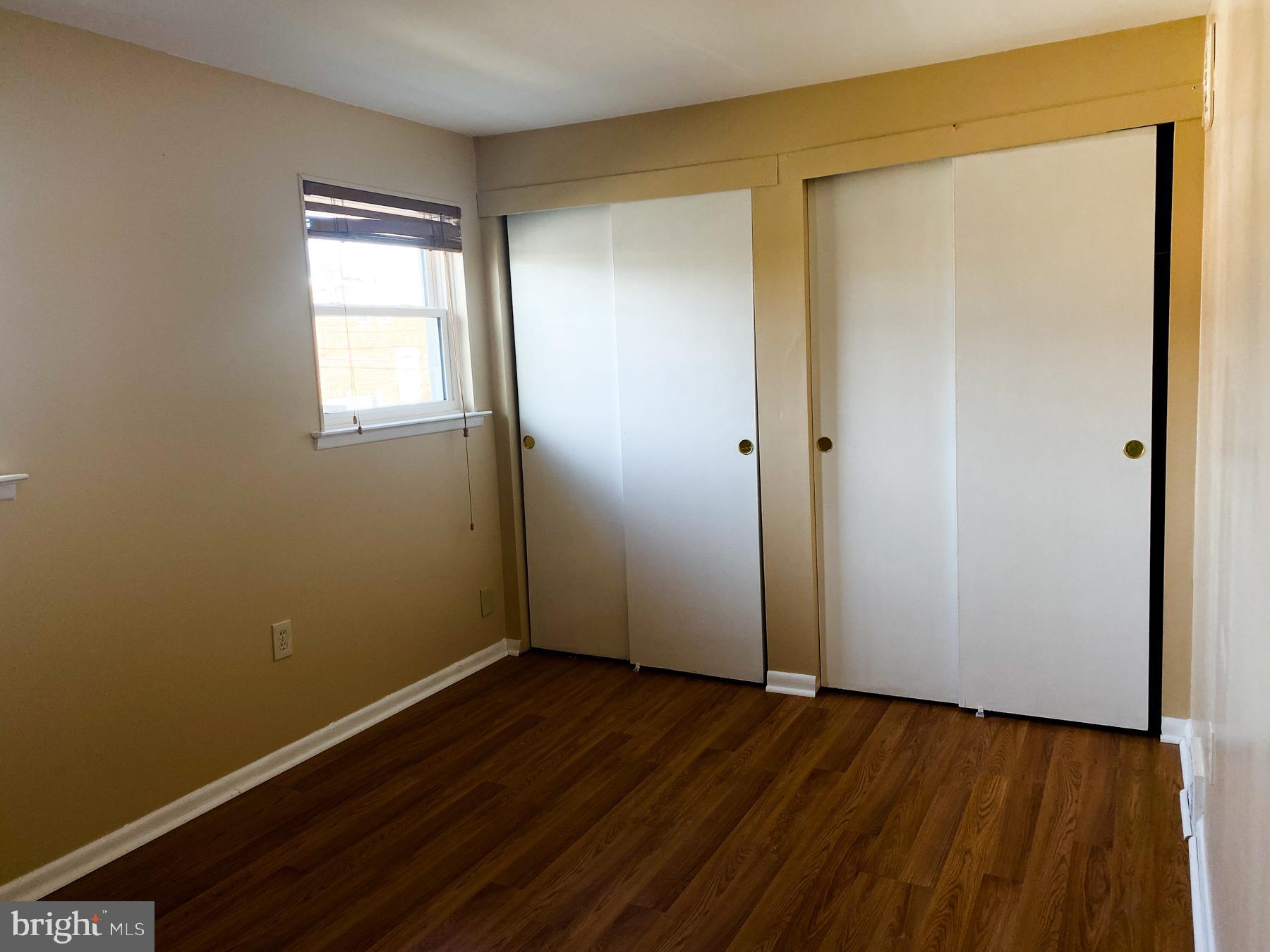 702 Selmer Road Philadelphia, PA 19116 - Photo 4 of 14 Gallery Image 4