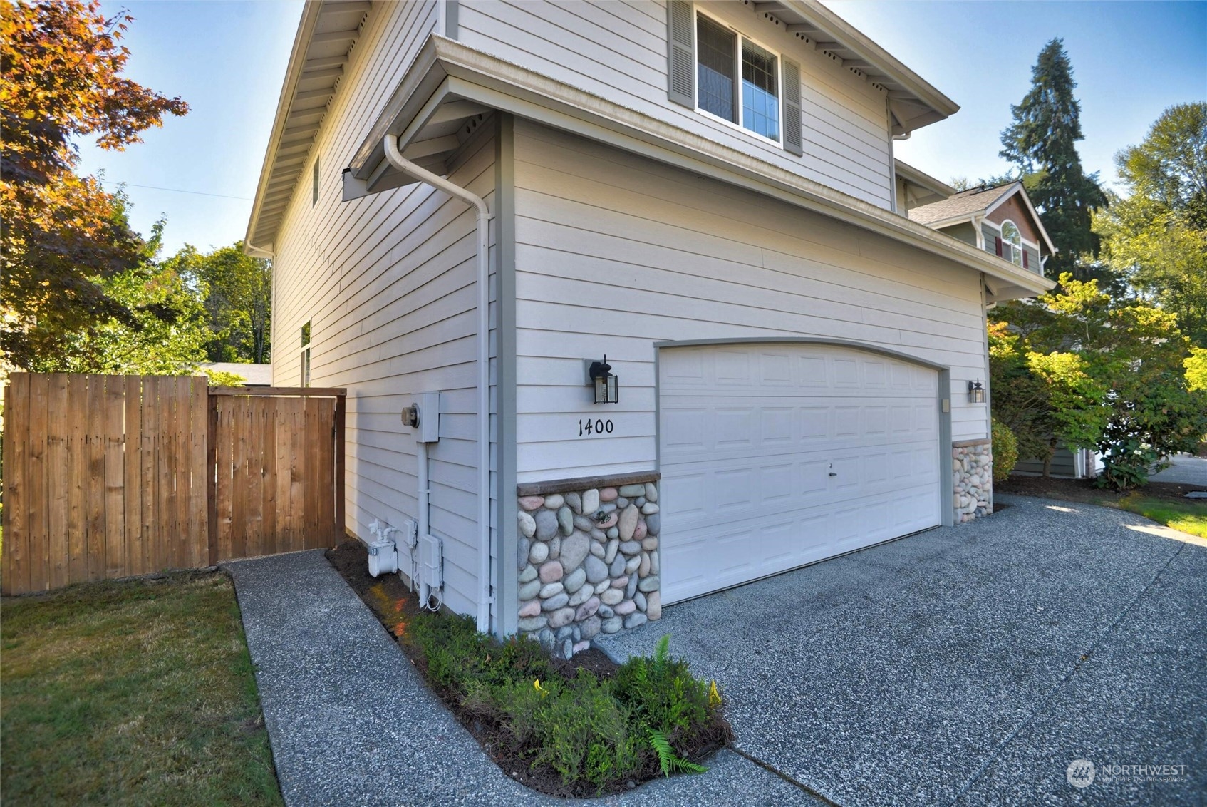 1400 238th Place Southwest Bothell, WA 98021 - Photo 2 of 28