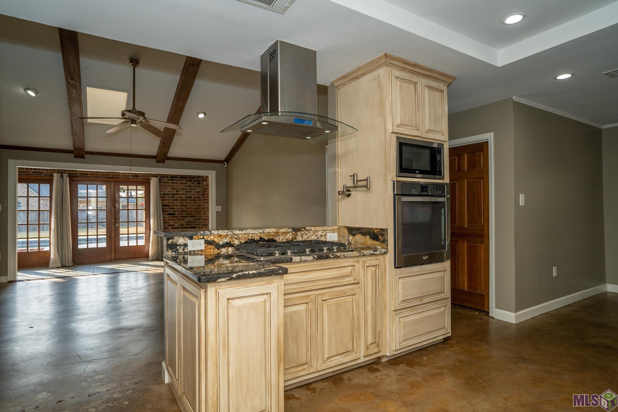3736 Sessions Drive Baton Rouge, LA 70816 - Photo 5 of 34