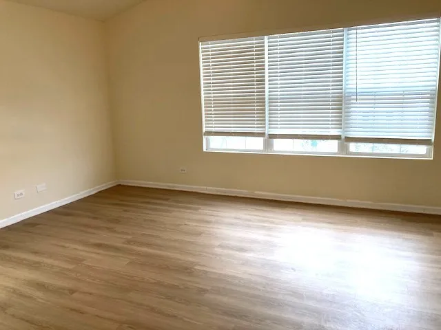 $2,500 | 2441 Stoughton Circle, Unit 2441, Aurora, IL 60502