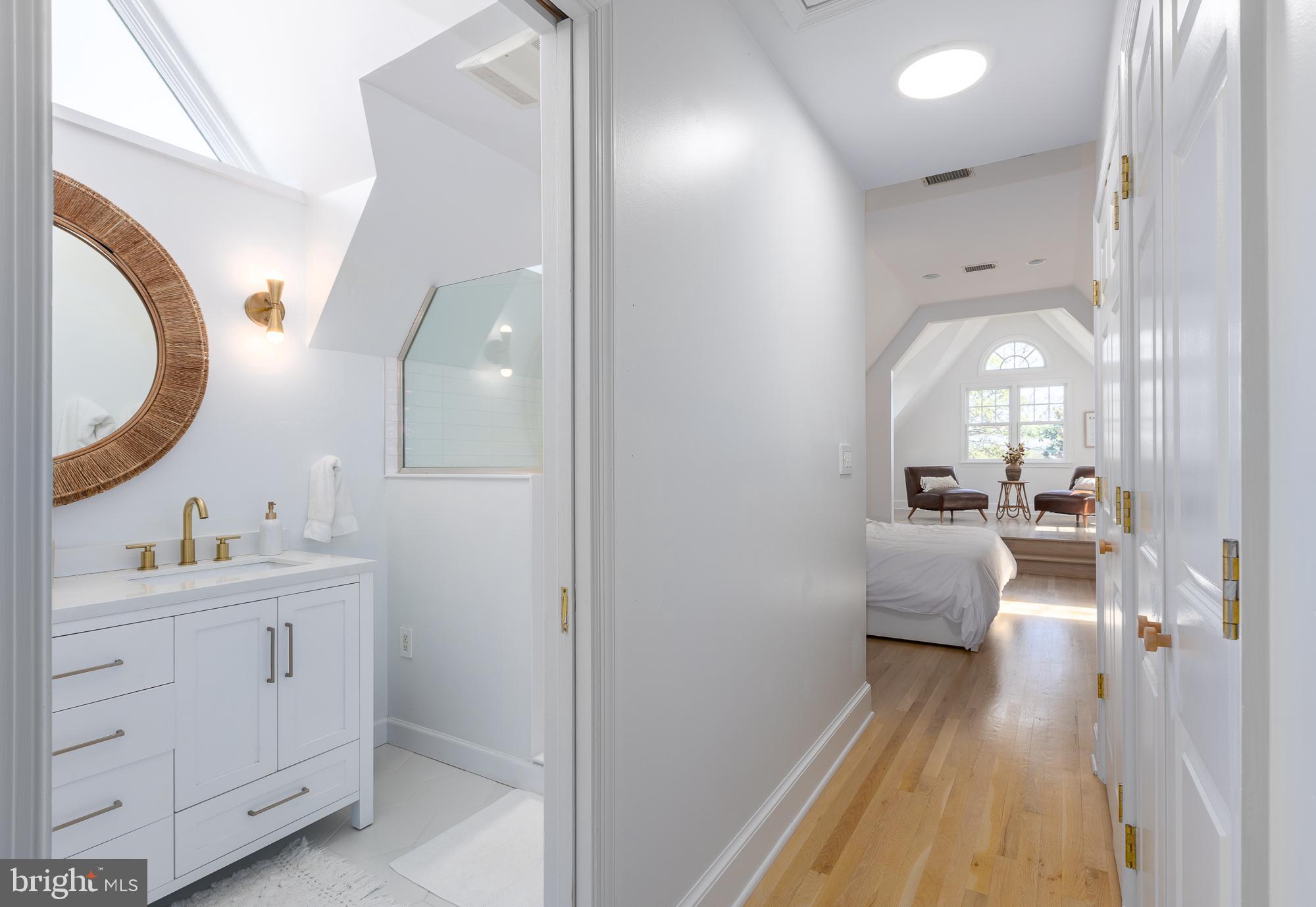 1505 Russell Road Alexandria, VA 22301 - Photo 22 of 56