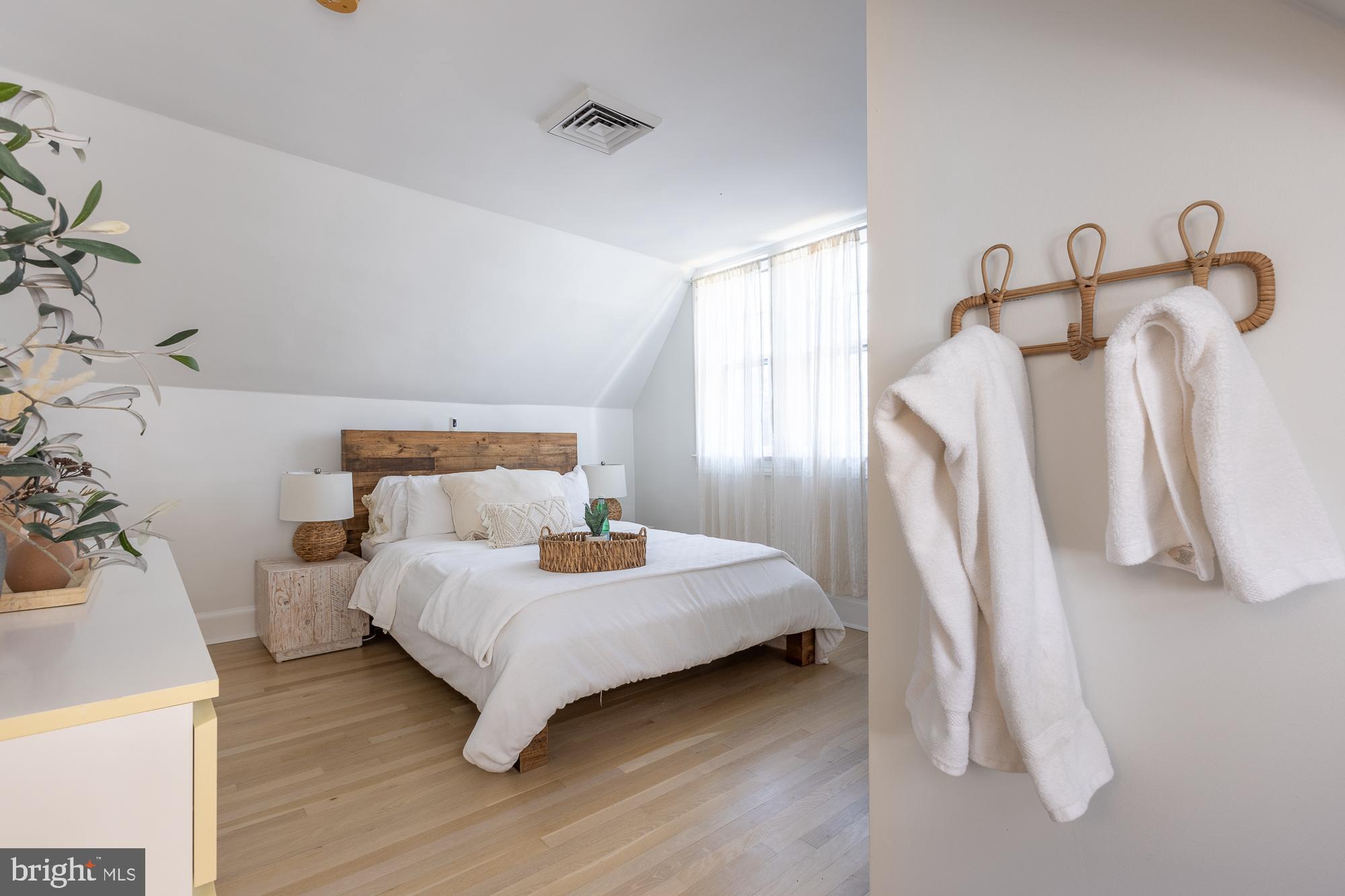 1505 Russell Road Alexandria, VA 22301 - Photo 33 of 56