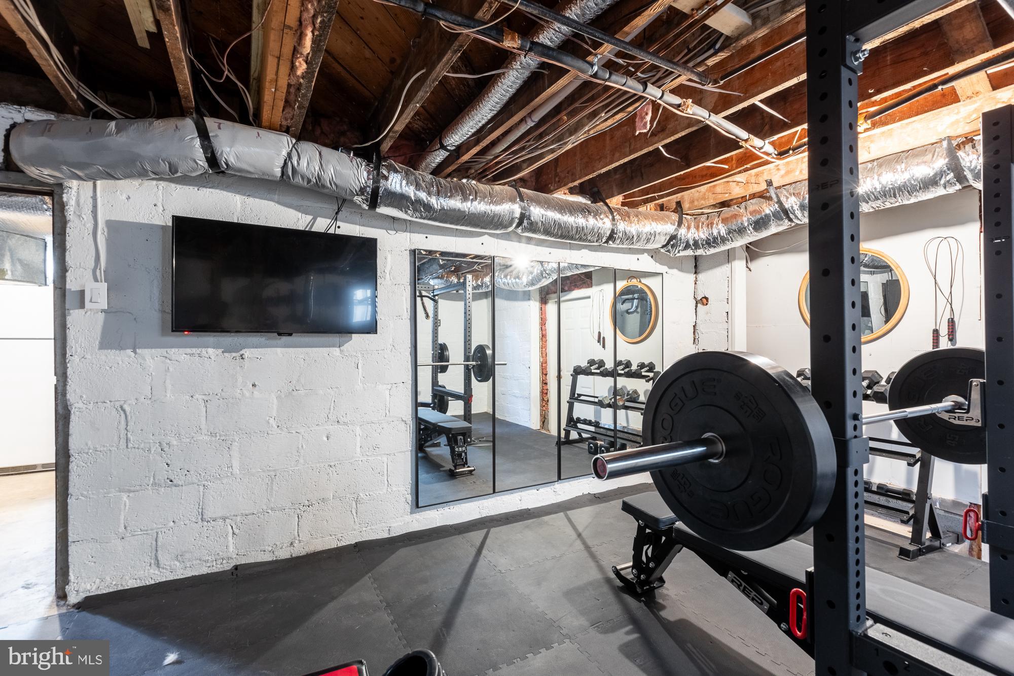 1505 Russell Road Alexandria, VA 22301 - Photo 41 of 56