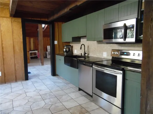 $250,000 | 9867 Highway 62, Milton, NC 27305