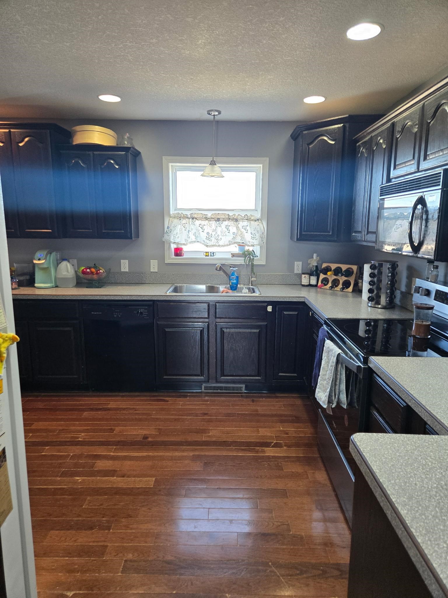 4695 East Jordan Road Mount Pleasant, MI 48858 - Photo 2 of 28