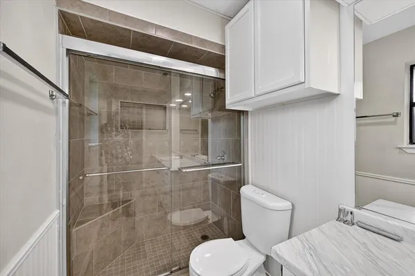 $2,100 | 212 Childers Avenue, Benbrook, TX 76126