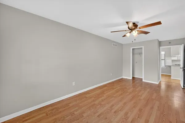 $2,100 | 212 Childers Avenue, Benbrook, TX 76126