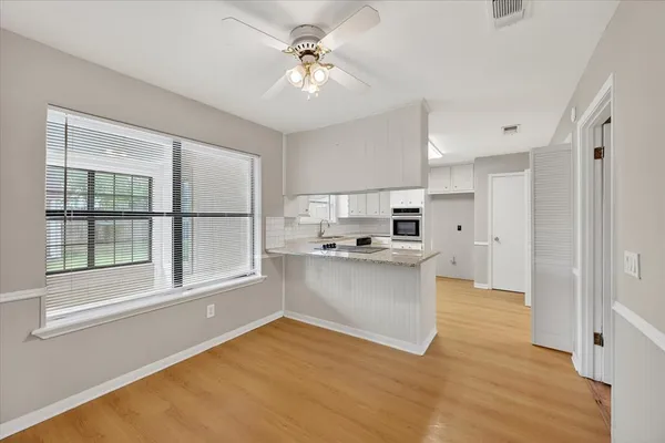 $2,100 | 212 Childers Avenue, Benbrook, TX 76126