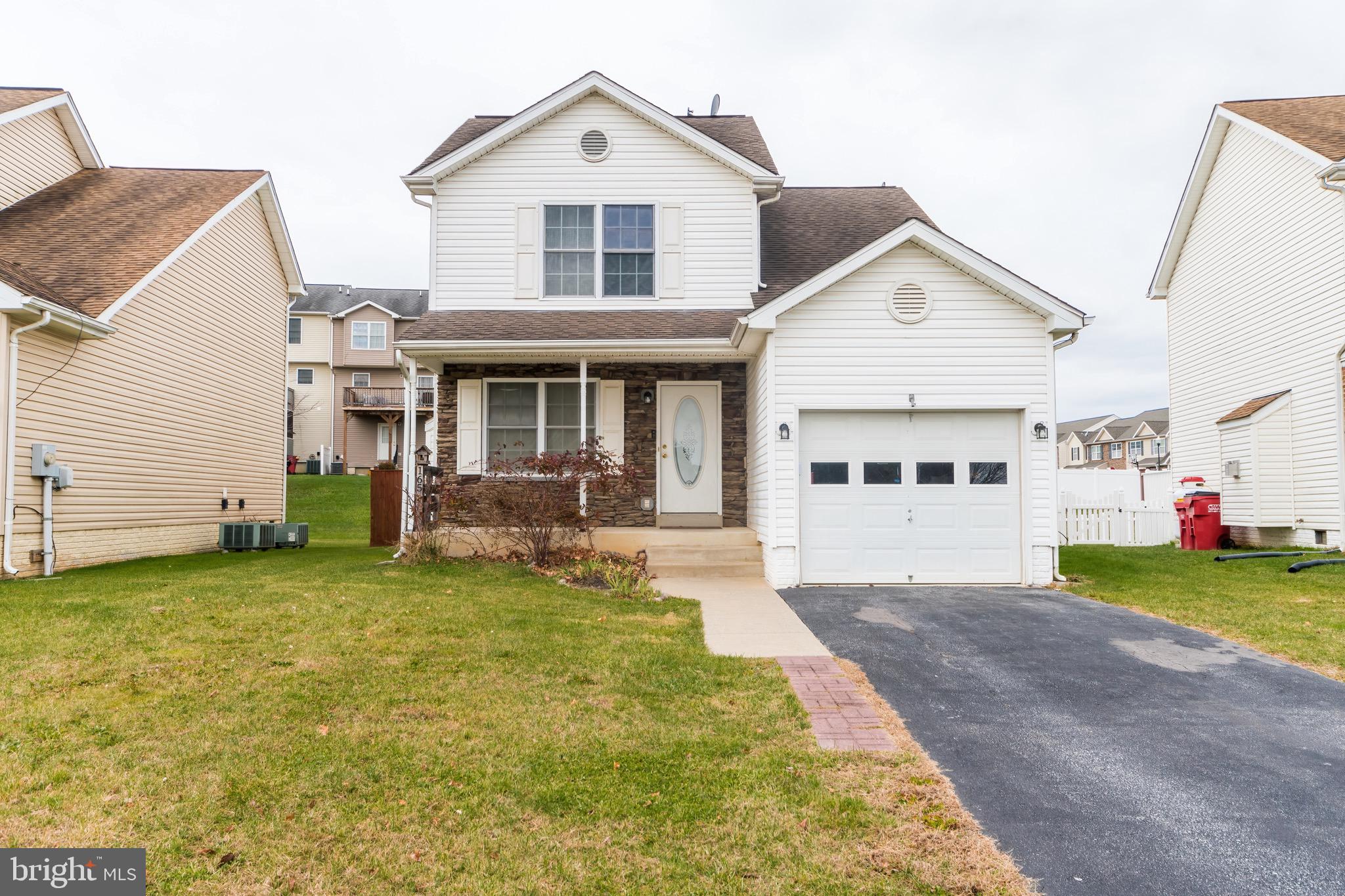 165 Peter Rabbit Drive Ranson, WV 25438 - Photo 1 of 40