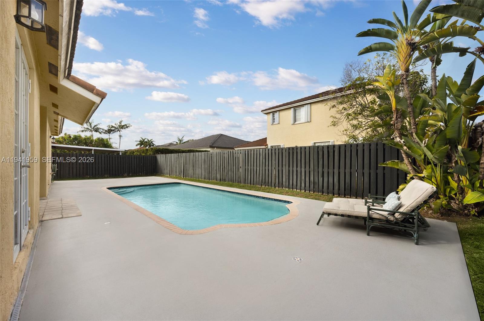 15963 Southwest 99th Lane Miami, FL 33196 - Photo 15 of 15