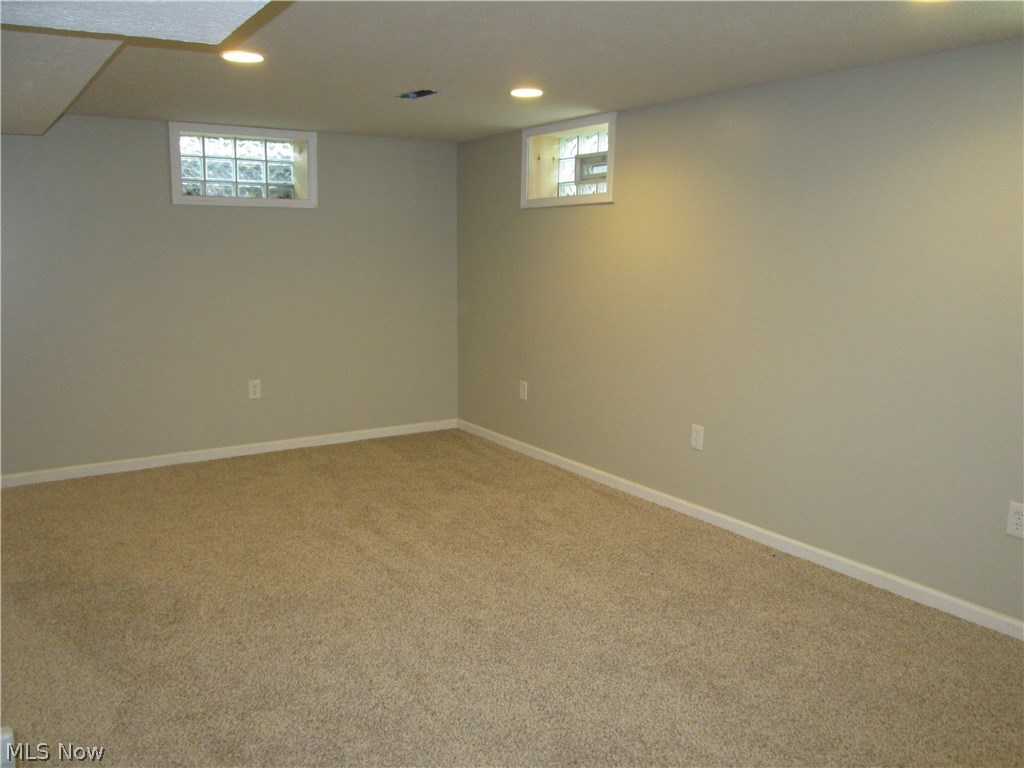 4798 Manchester Road Akron, OH 44319 - Photo 24 of 31 Gallery Image 24