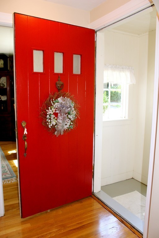 48 Bates Road Swampscott, MA 01907 - Photo 2 of 12 Gallery Image 2