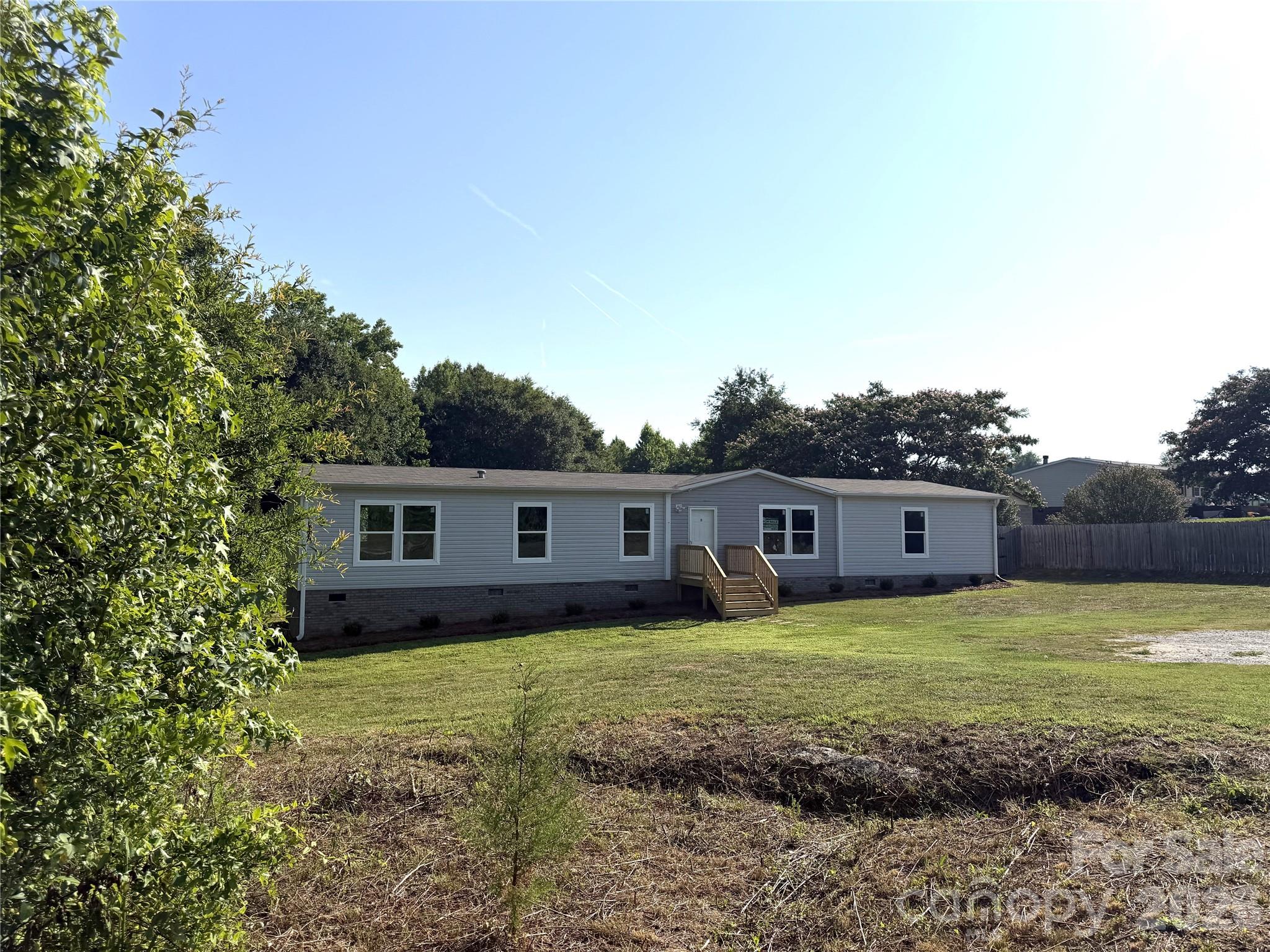 1003 Lavender Road Grover, NC 28073 - Photo 3 of 32
