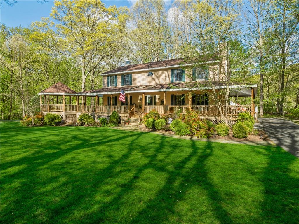 1916 Albany Post Road Garrison, NY 10524 - Photo 1 of 1 Front