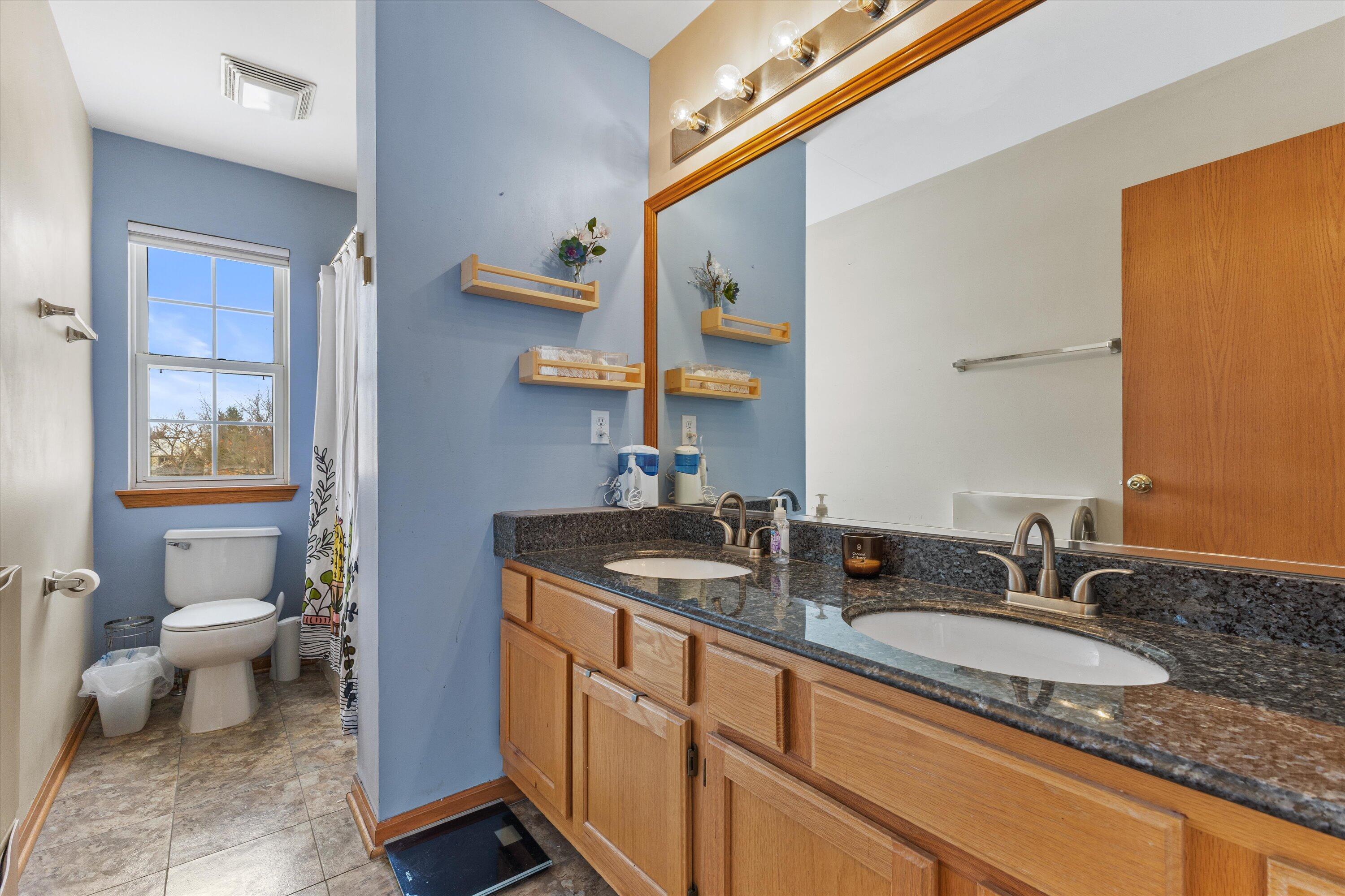 10011 68th Street Kenosha, WI 53142 - Photo 20 of 33 bathroom