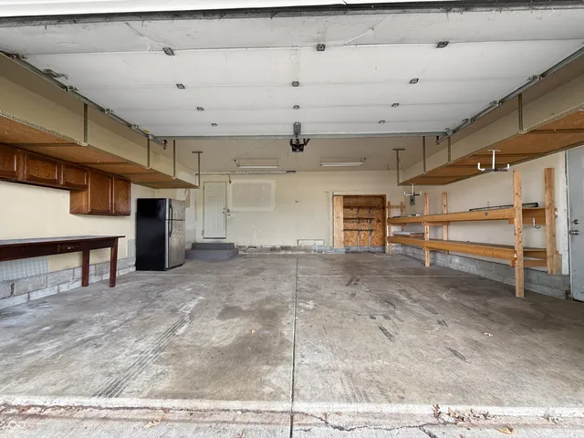 $1,950 | 5325 West Smith Valley Road, Greenwood, IN 46142