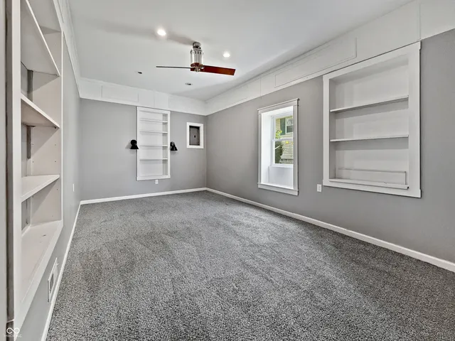 $1,950 | 5325 West Smith Valley Road, Greenwood, IN 46142