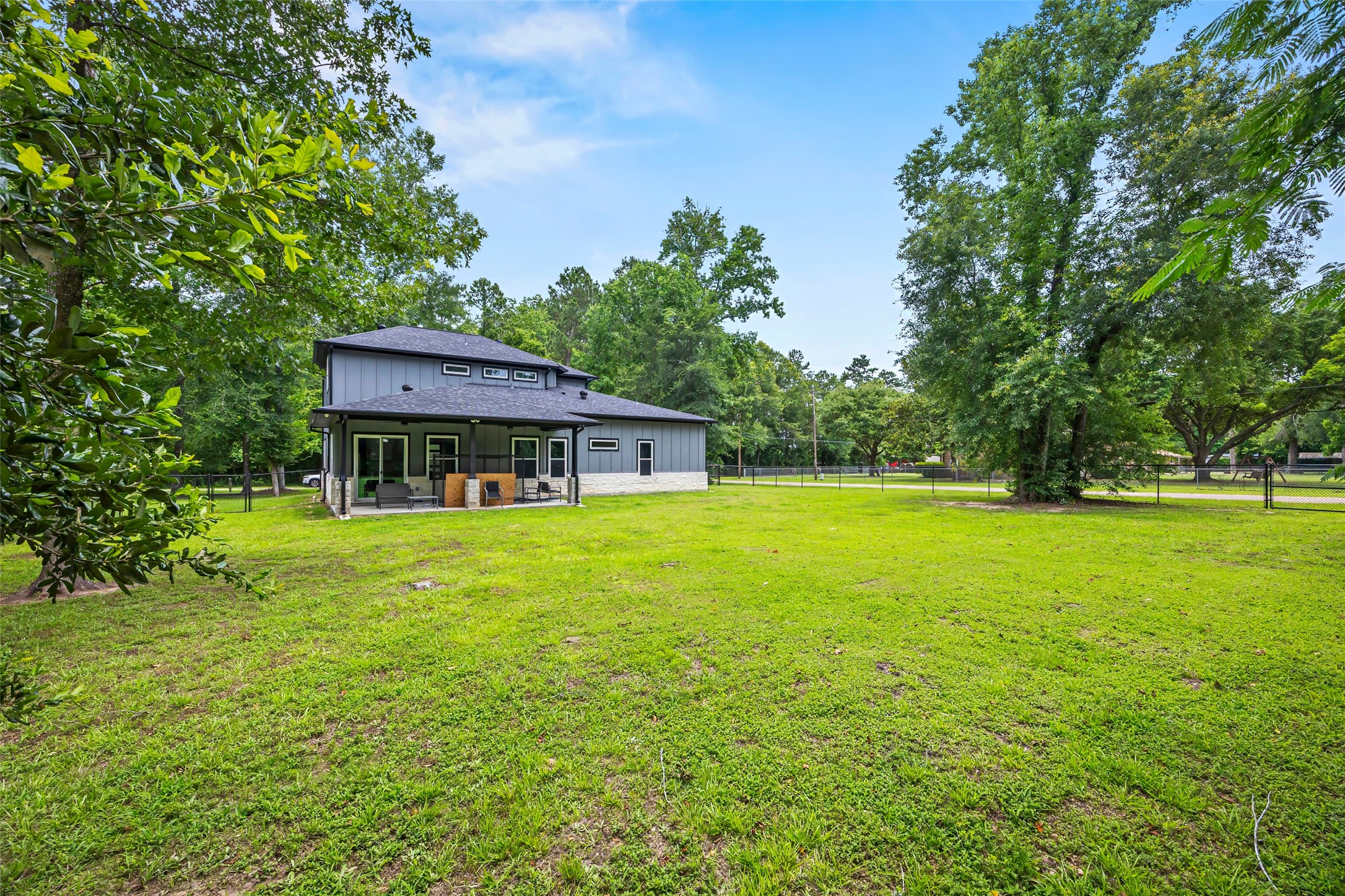 355 County Road 3664 Splendora, TX 77372 - Photo 34 of 35