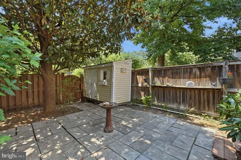 $799,000 | 1128 Powhatan Street, Alexandria, VA 22314