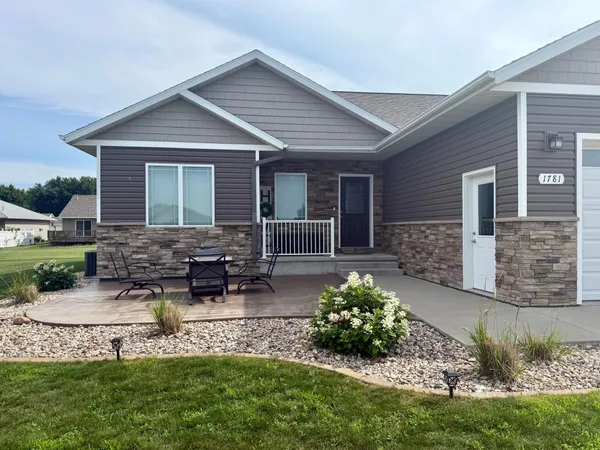 $530,000 | 1781 Donavon Drive, Worthington, MN 56187