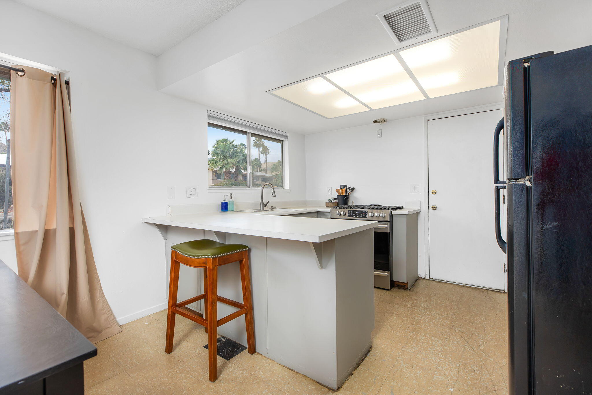 68620 Nightingale Road Cathedral City, CA 92234 - Photo 13 of 48 13-web-or-mls-Nightingale013