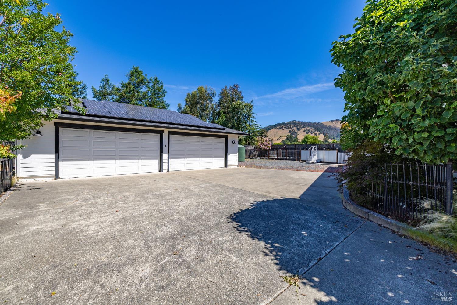612 Benjamins Court Santa Rosa, CA 95409 - Photo 4 of 79