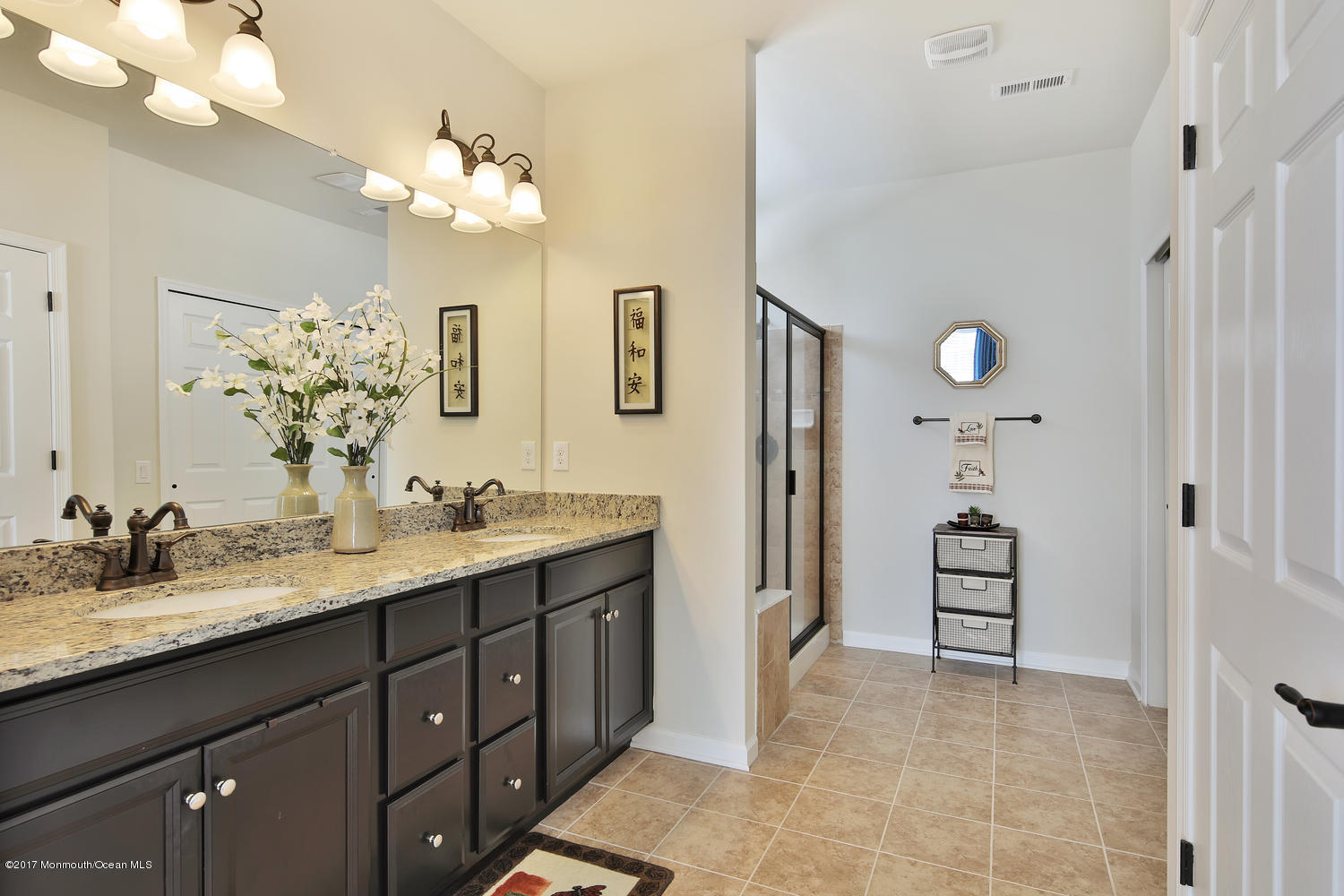 108 West Renaissance Boulevard Farmingdale, NJ 07727 - Photo 14 of 45 Master bath