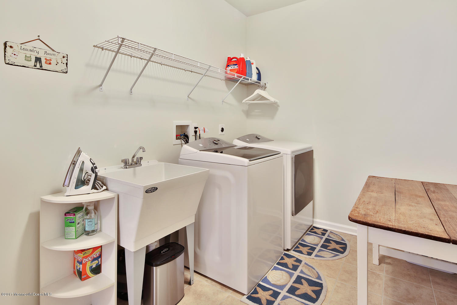 108 West Renaissance Boulevard Farmingdale, NJ 07727 - Photo 23 of 45 Laundry room