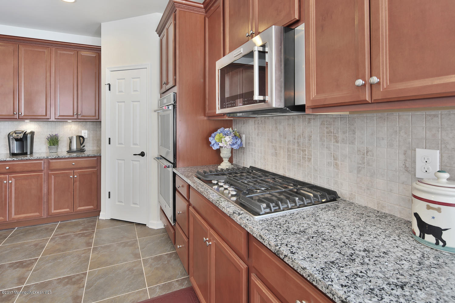 108 West Renaissance Boulevard Farmingdale, NJ 07727 - Photo 25 of 45 Kitchen