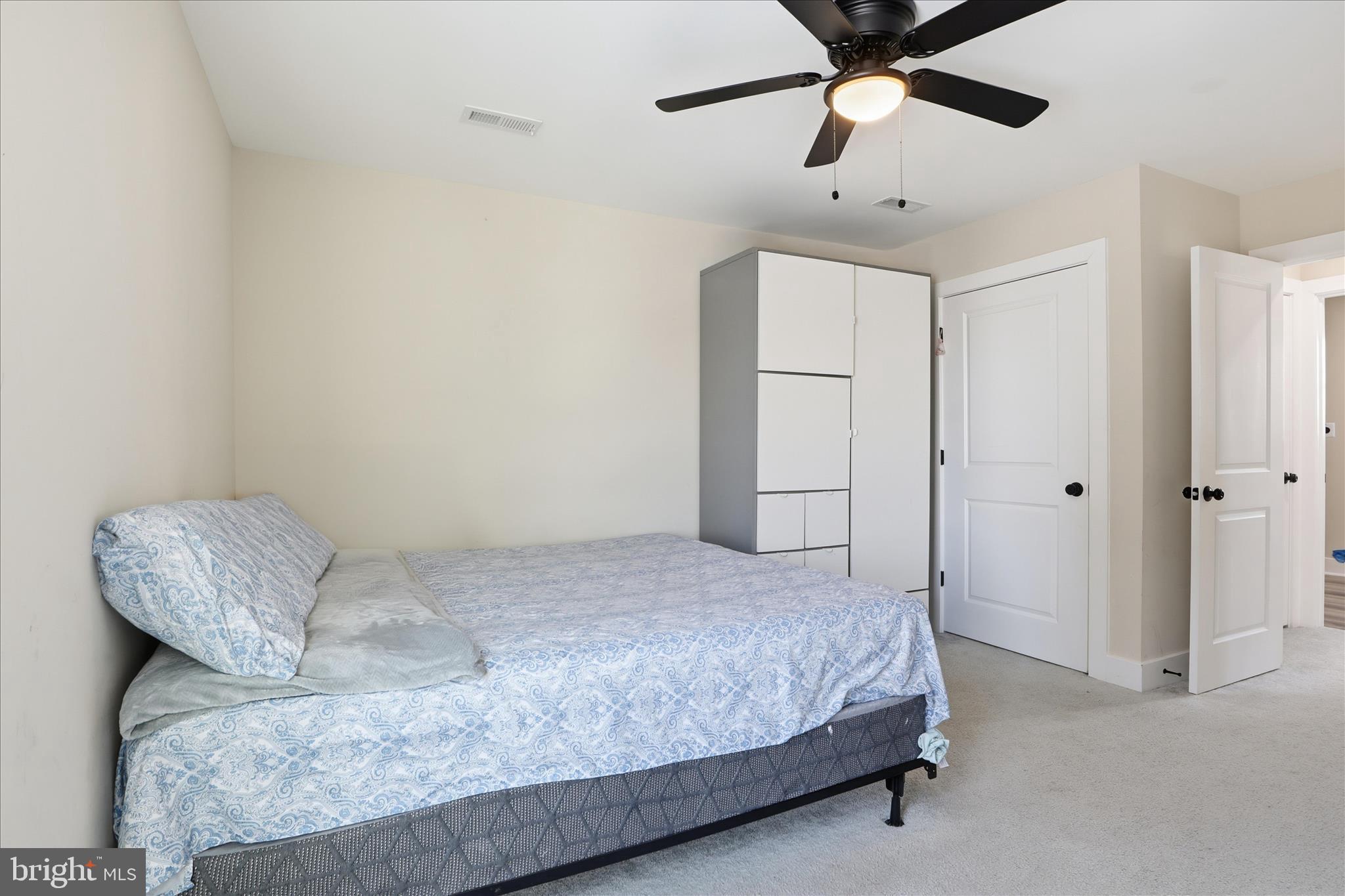 214 Oakwood Road Dundalk, MD 21222 - Photo 22 of 42