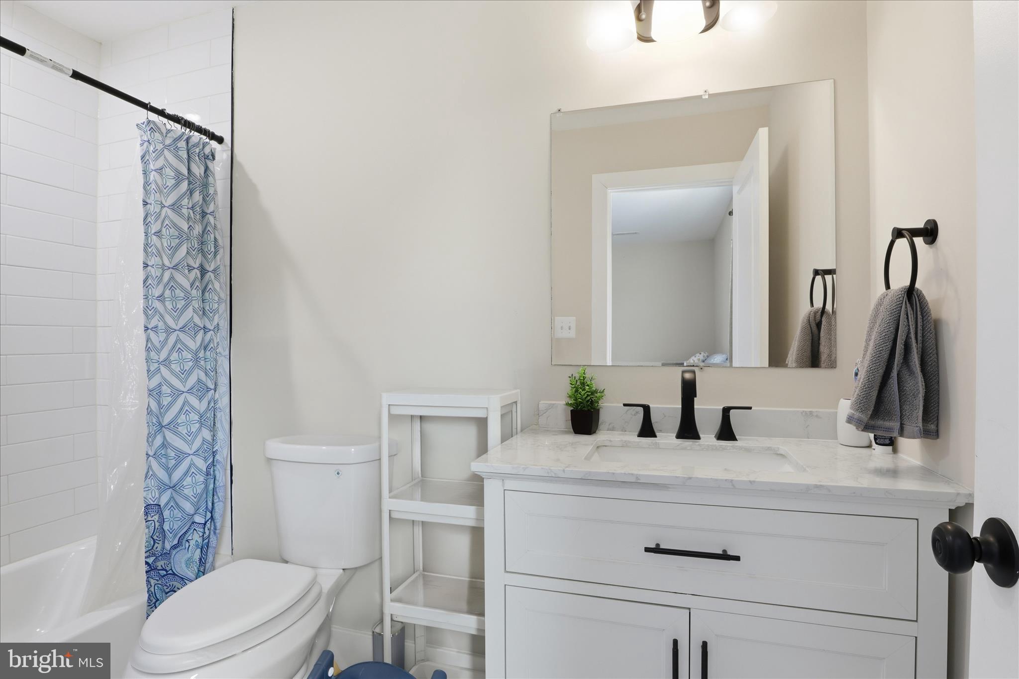 214 Oakwood Road Dundalk, MD 21222 - Photo 23 of 42