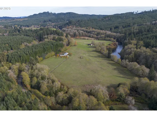 a view of a house with a mountain