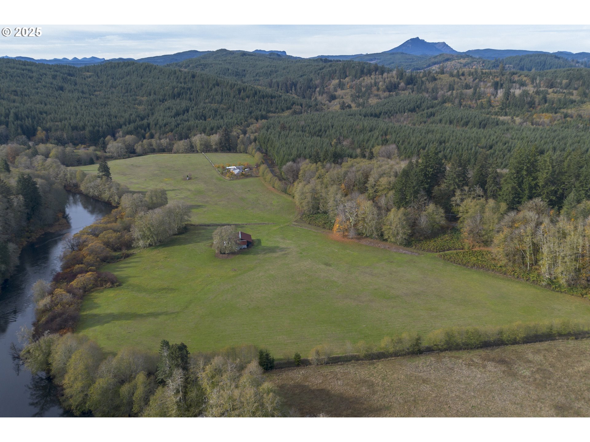 0 Highway 103 Seaside, OR 97138 - Photo 6 of 29 a view of a backyard