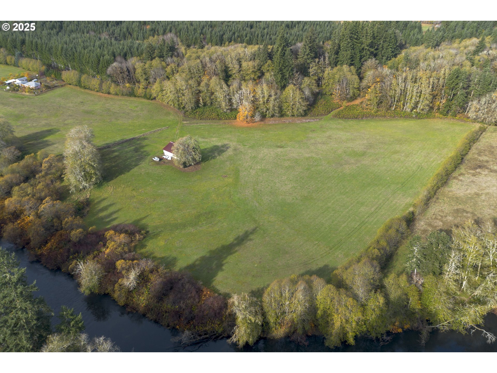 0 Highway 103 Seaside, OR 97138 - Photo 9 of 29 a view of a field with an ocean