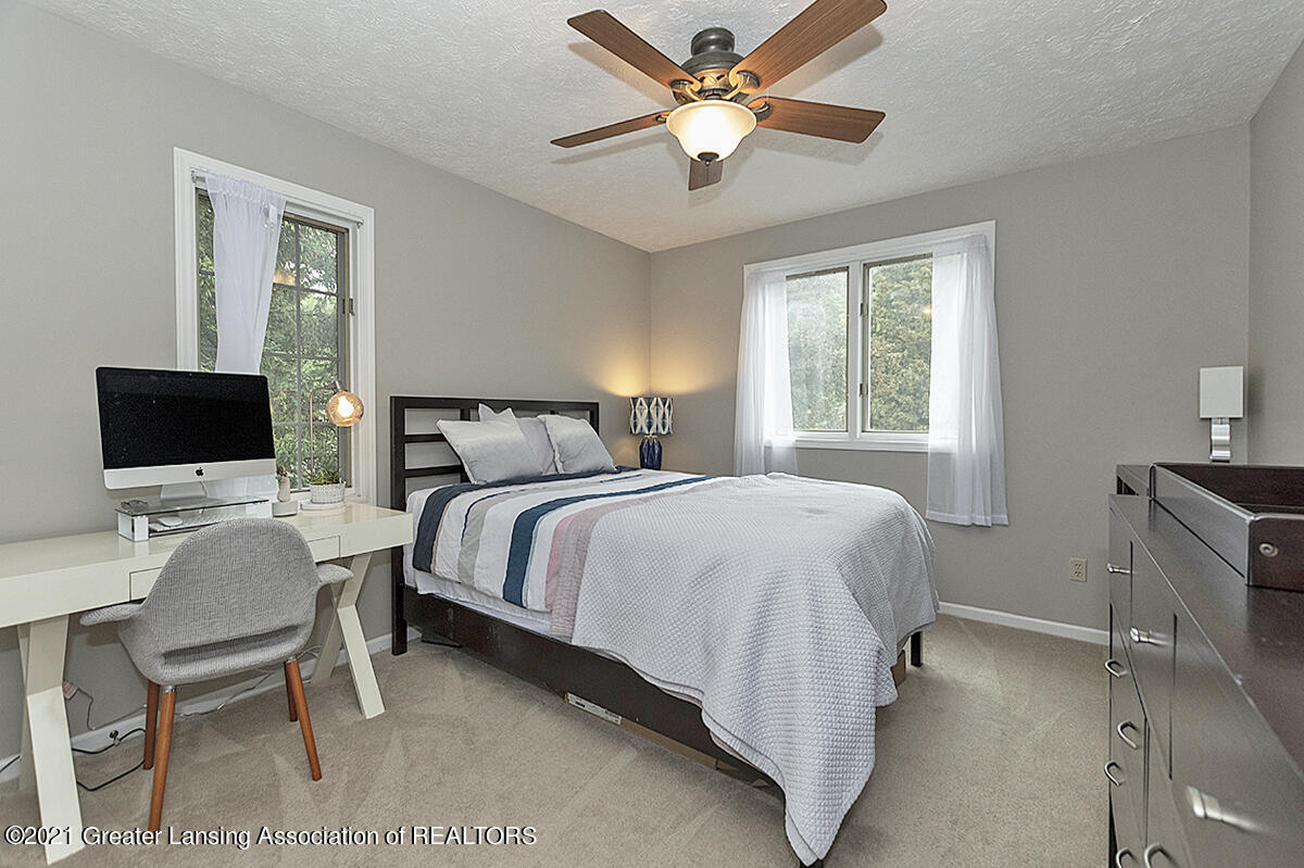 2529 Dustin Road Okemos, MI 48864 - Photo 29 of 43 28