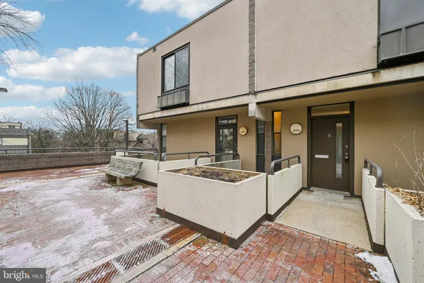 $179,900 | 2303 Bayleaf Court, Baltimore, MD 21209