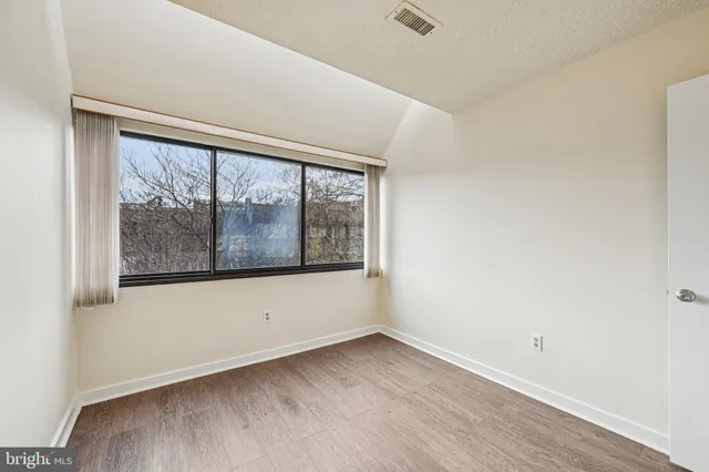 $185,000 | 2303 Bayleaf Court, Baltimore, MD 21209