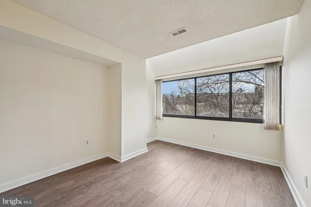 $185,000 | 2303 Bayleaf Court, Baltimore, MD 21209