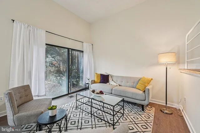 $185,000 | 2303 Bayleaf Court, Baltimore, MD 21209