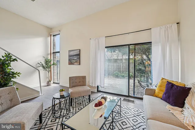 $185,000 | 2303 Bayleaf Court, Baltimore, MD 21209