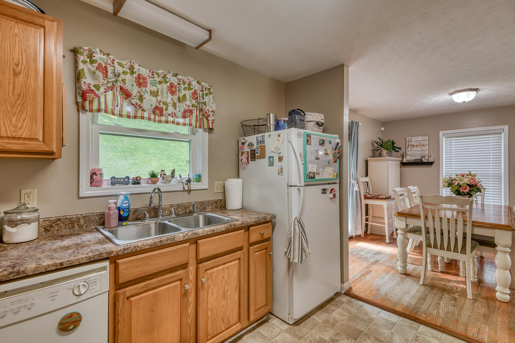 795 Ragan Road Trade, TN 37691 - Photo 15 of 37 795 Ragan Rd 15