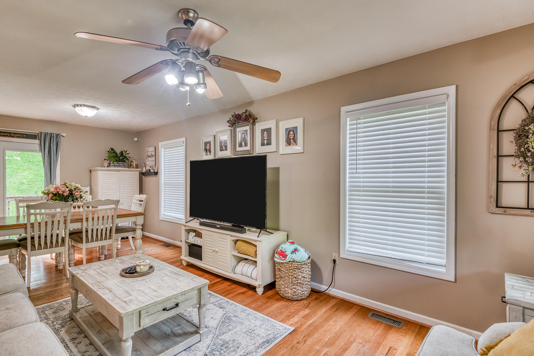 795 Ragan Road Trade, TN 37691 - Photo 10 of 37 795 Ragan Rd 10