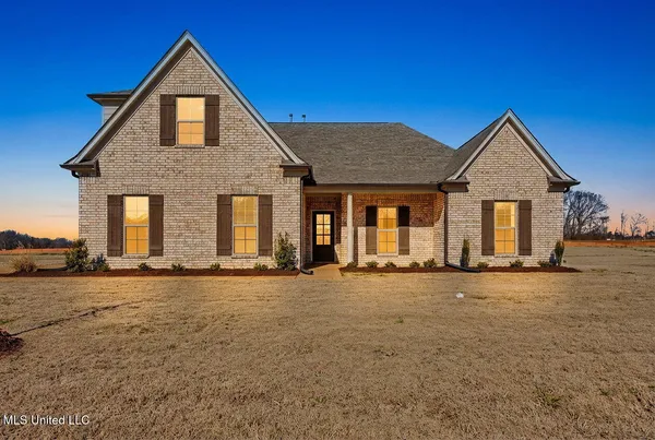 $419,900 | 2521 Scott Mdws Lane, Hernando, MS 38632